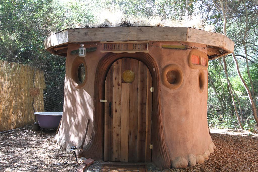 Hobbit Hut Hotell Geyserville Rom bilde